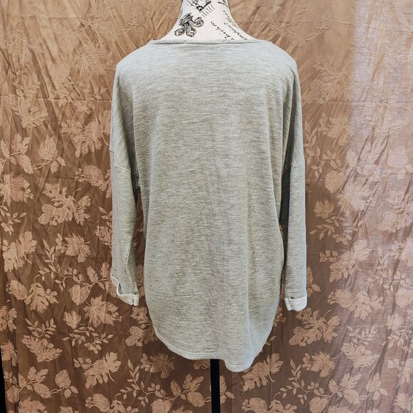 Everleigh Lace Insert Long Sleeve Sweatshirt, Size M, Gently Used! - Picture 5 of 7